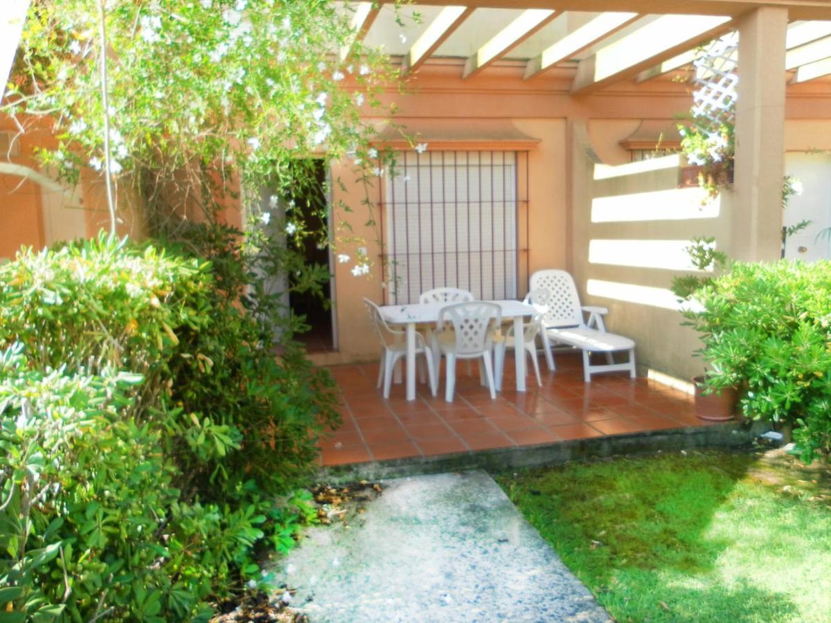 Life Apartments Costa Ballena Exterior photo