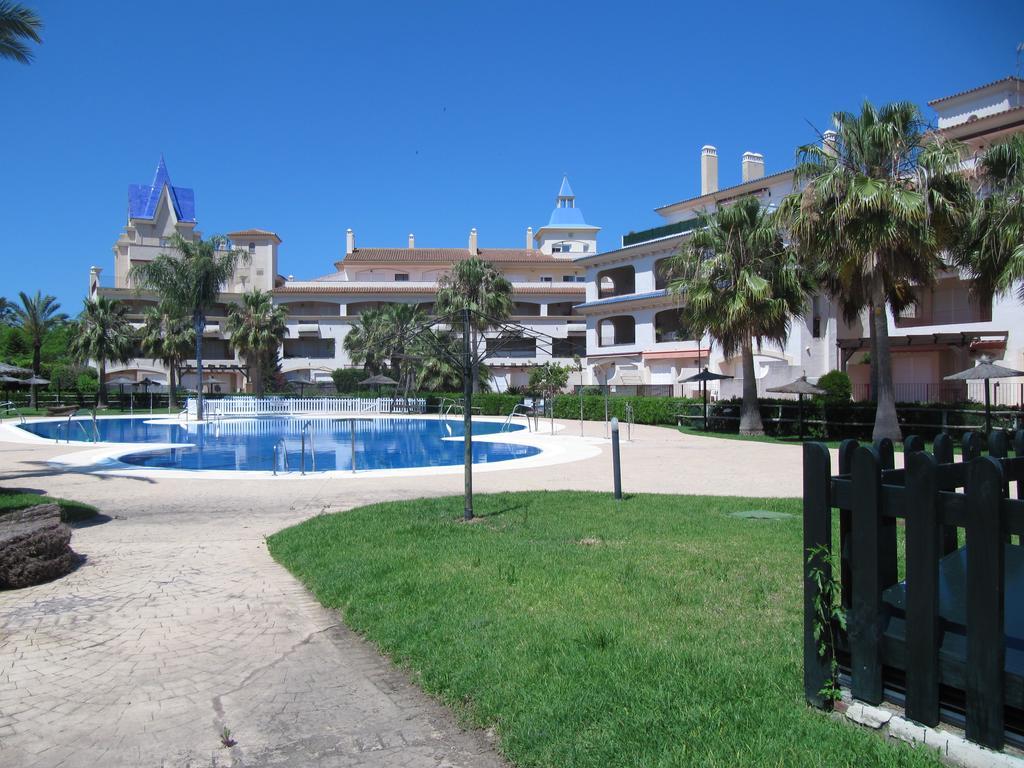 Life Apartments Costa Ballena Exterior photo
